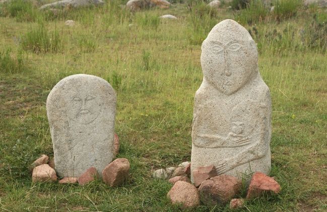 ORTA VE GÜNEY AMERİKA BÖLGESİNDE BULUNAN TÜRK TİPİ BALBALLAR